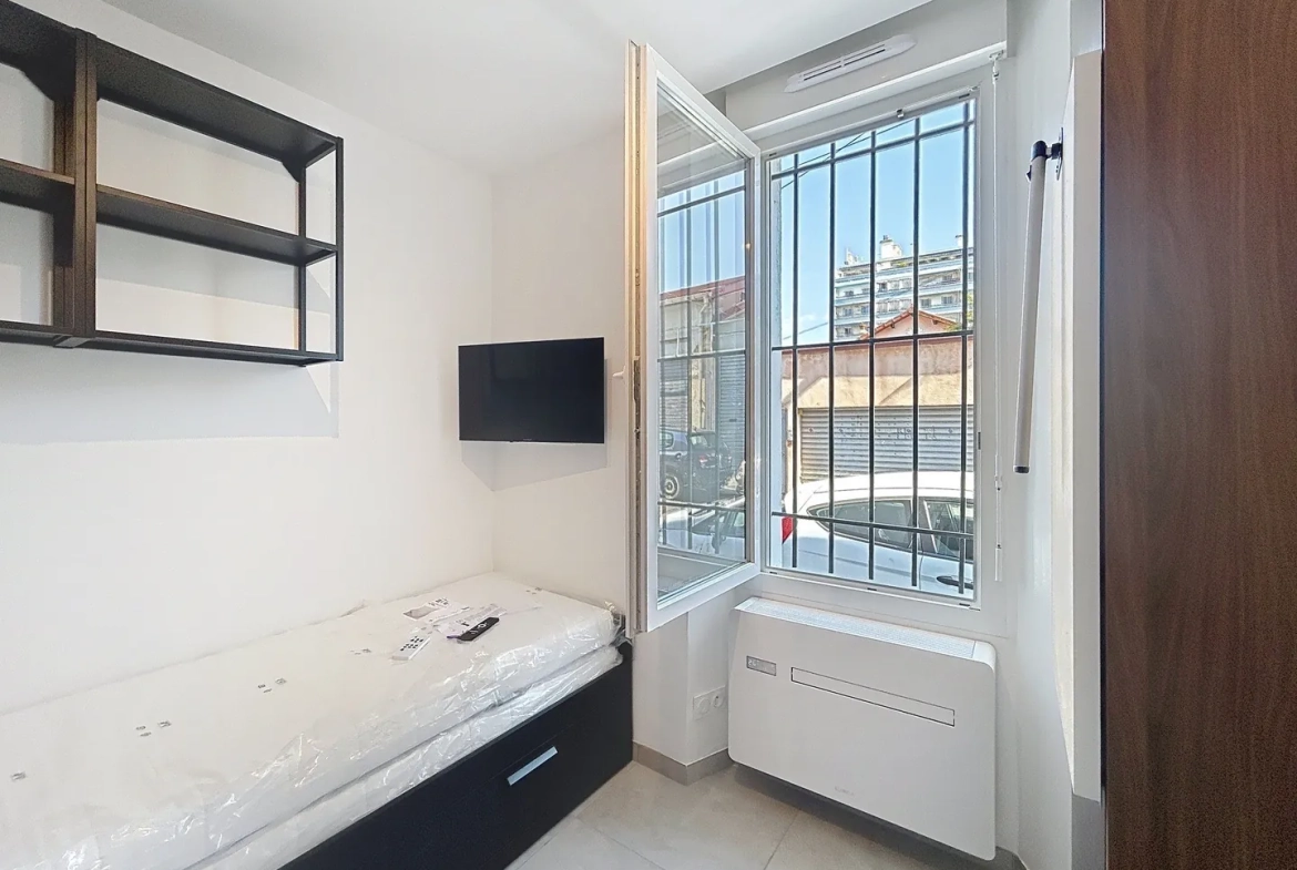 Studio rénové de 10 m² à Marseille Canet – Opportunité d'investissement locatif 