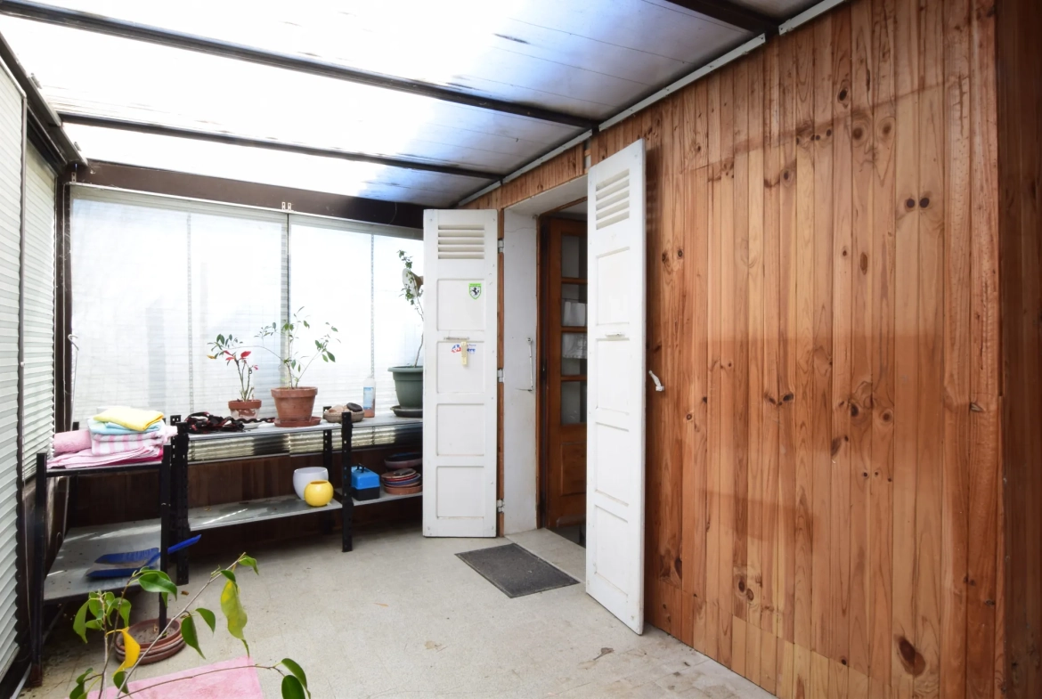 Belle maison avec vue sur les montagnes à Voiron, 4 chambres et dépendances 