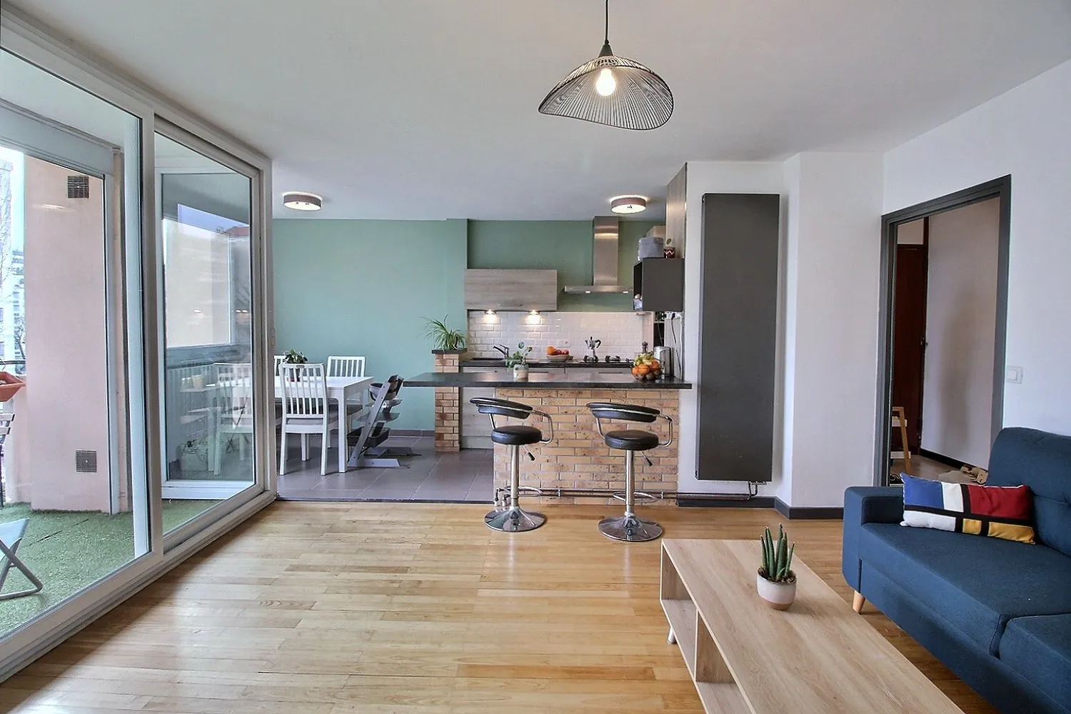 Appartement T3 lumineux avec balcon et cave à Lyon Part-Dieu 