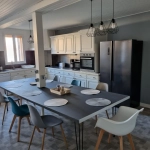Belle maison rénovée de 135 m² avec terrasse à Combronde