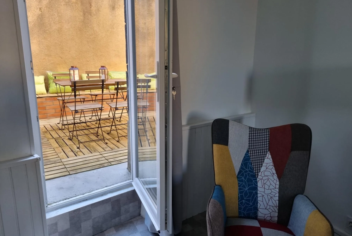 Belle maison rénovée de 135 m² avec terrasse à Combronde 