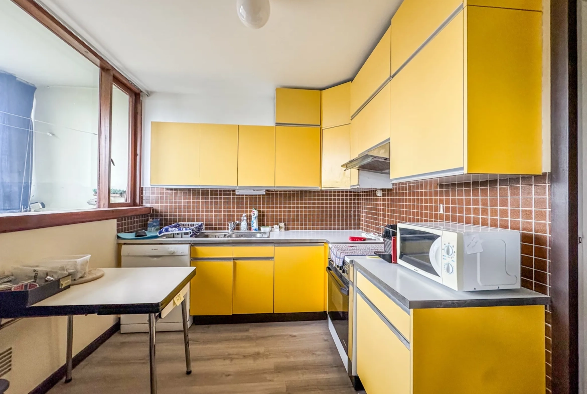 Appartement T5 traversant avec 6 terrasses et parking à Montpellier – Investissement idéal 