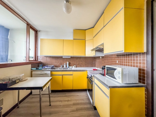 Appartement T5 traversant avec 6 terrasses et parking à Montpellier – Investissement idéal 