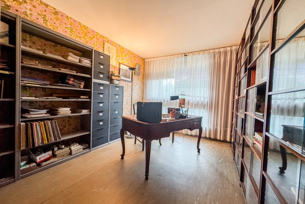 Appartement T5 traversant avec 6 terrasses et parking à Montpellier – Investissement idéal 