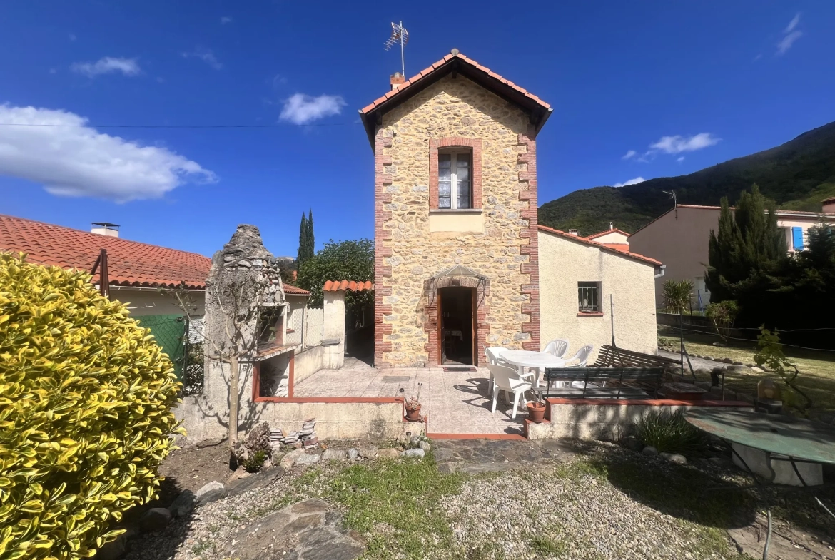 Maison F5 avec grand jardin et garage à Arles-sur-Tech 