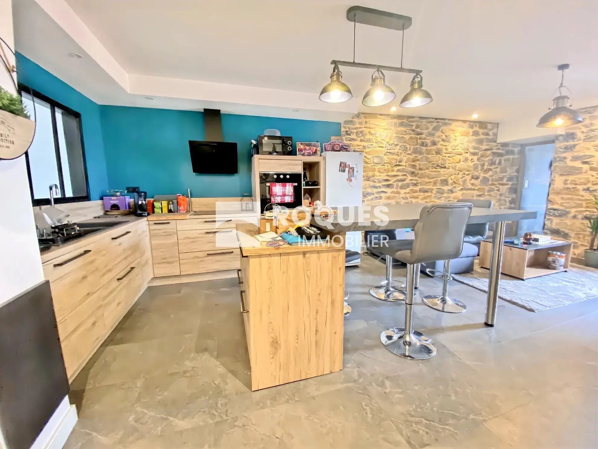 Appartement rénové de 72 m2 à Millau, proche centre-ville 