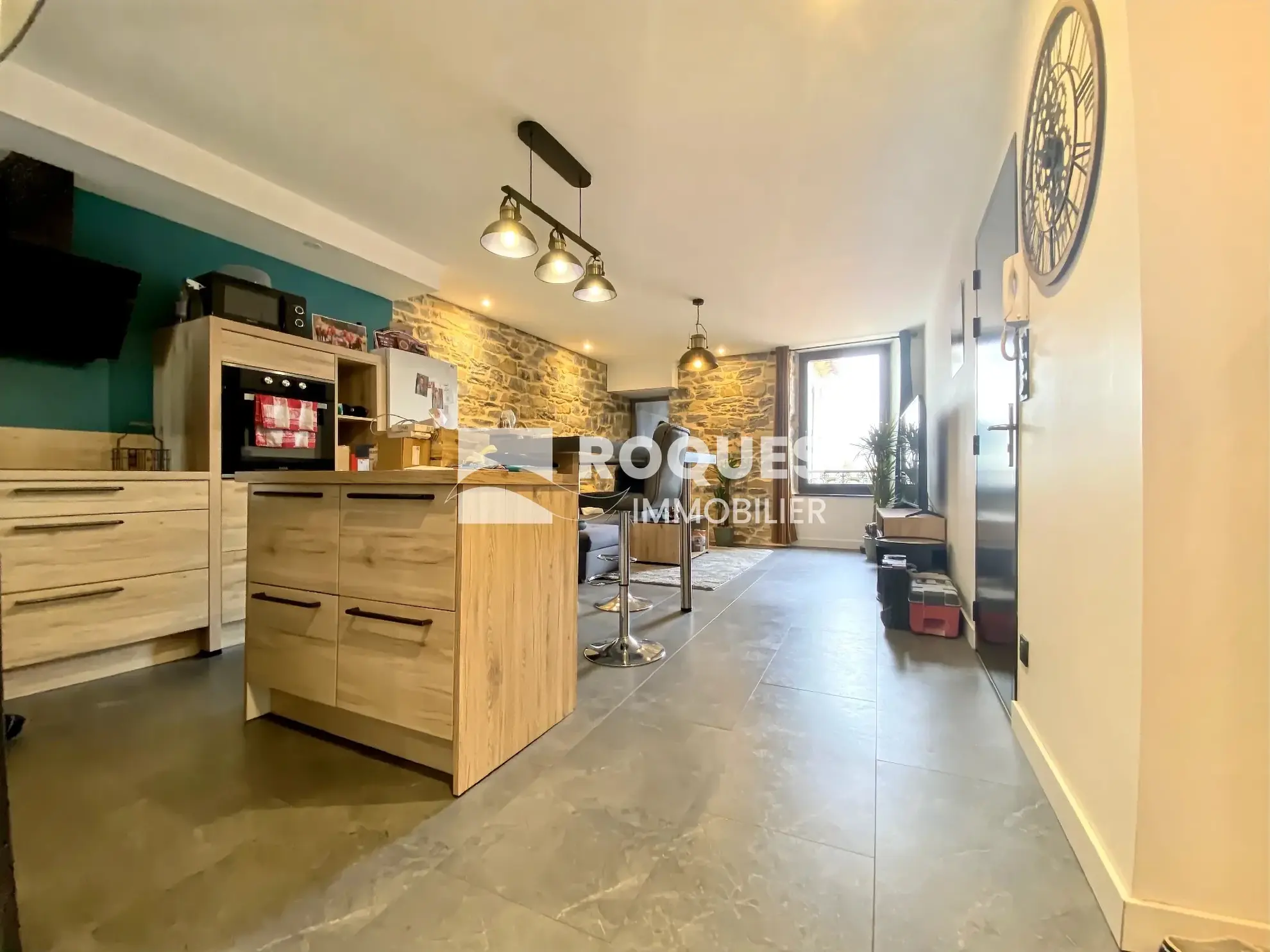 Appartement rénové de 72 m2 à Millau, proche centre-ville 