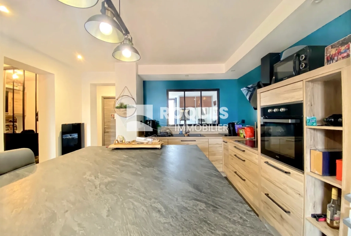 Appartement rénové de 72 m2 à Millau, proche centre-ville 
