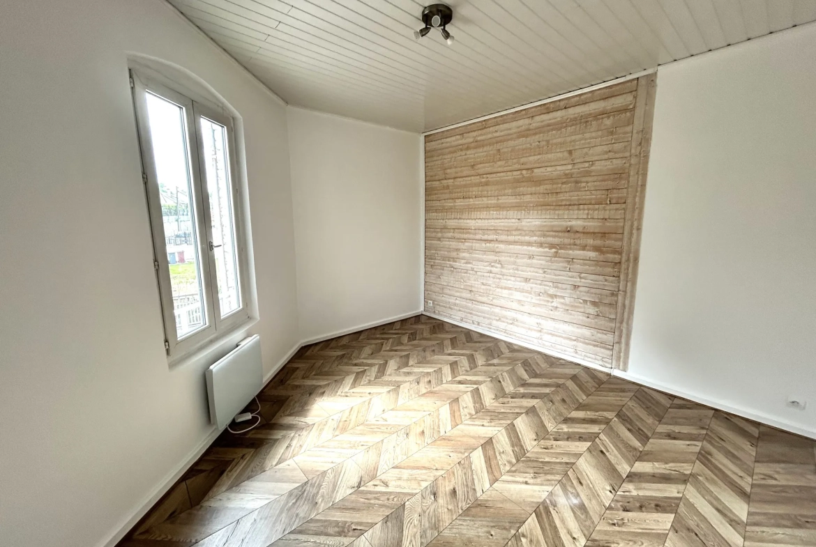 Appartement duplex 3 pièces à Noisiel - 56,80 m² dans quartier pavillonnaire 