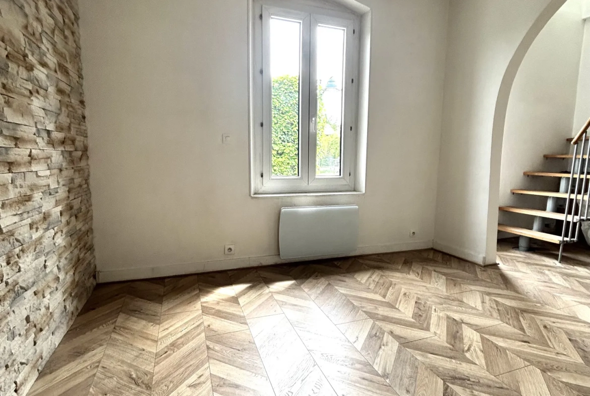 Appartement duplex 3 pièces à Noisiel - 56,80 m² dans quartier pavillonnaire 