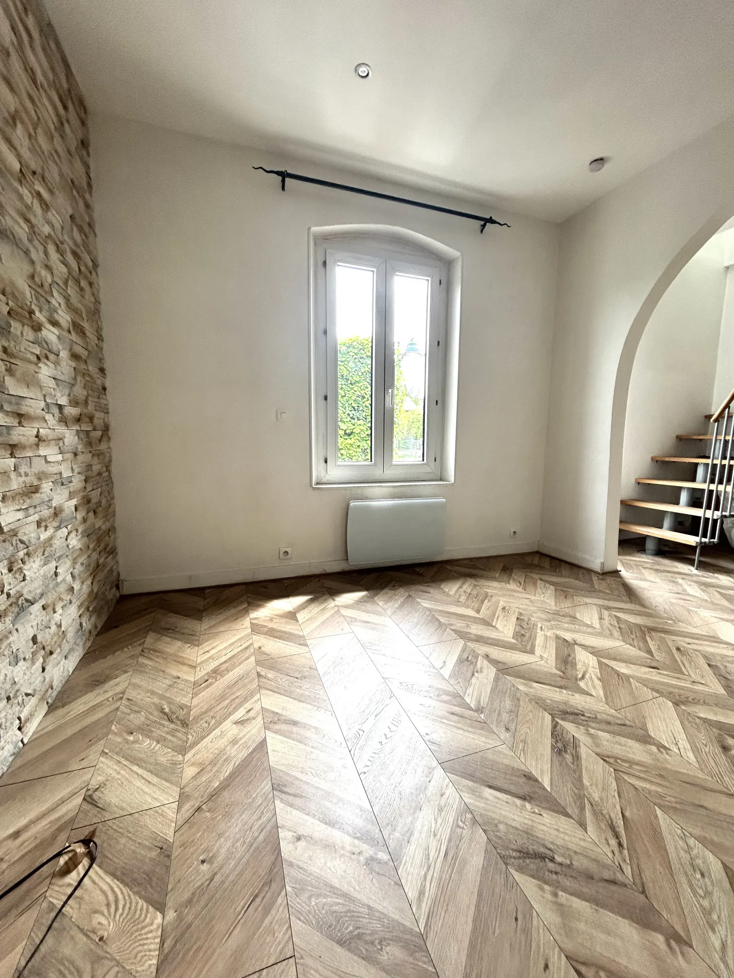 Appartement duplex 3 pièces à Noisiel - 56,80 m² dans quartier pavillonnaire 