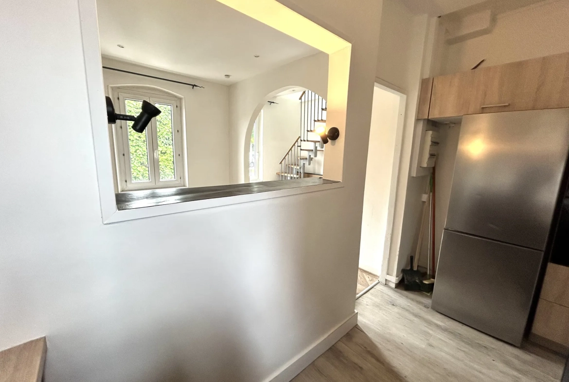 Appartement duplex 3 pièces à Noisiel - 56,80 m² dans quartier pavillonnaire 