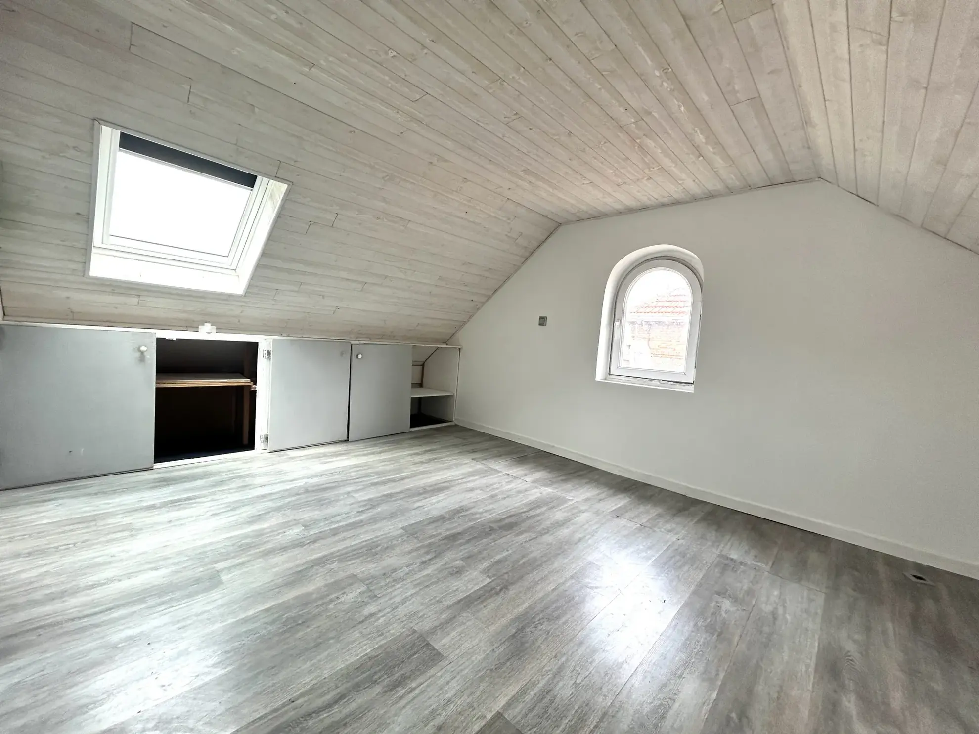 Appartement duplex 3 pièces à Noisiel - 56,80 m² dans quartier pavillonnaire 