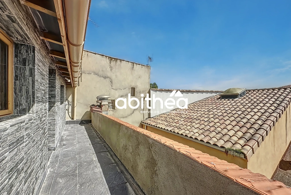 Appartement lumineux T2/T3 avec terrasse en centre-ville de Béziers 
