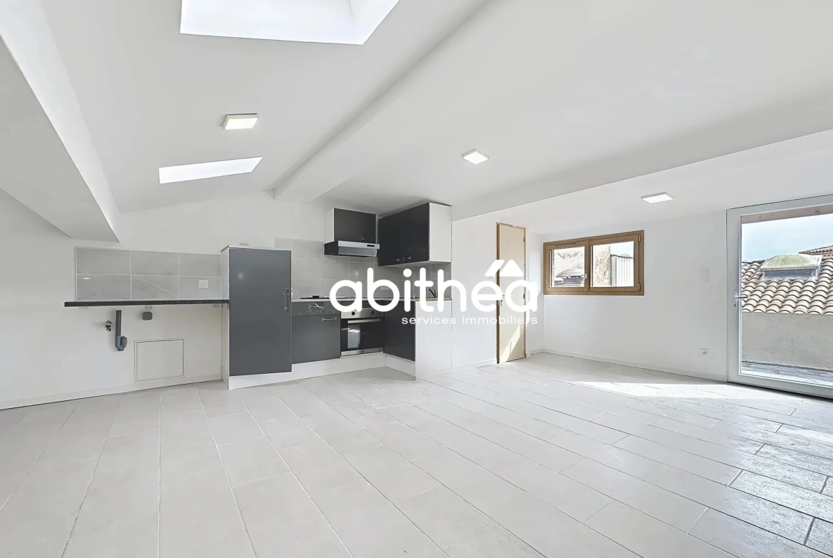 Appartement lumineux T2/T3 avec terrasse en centre-ville de Béziers 