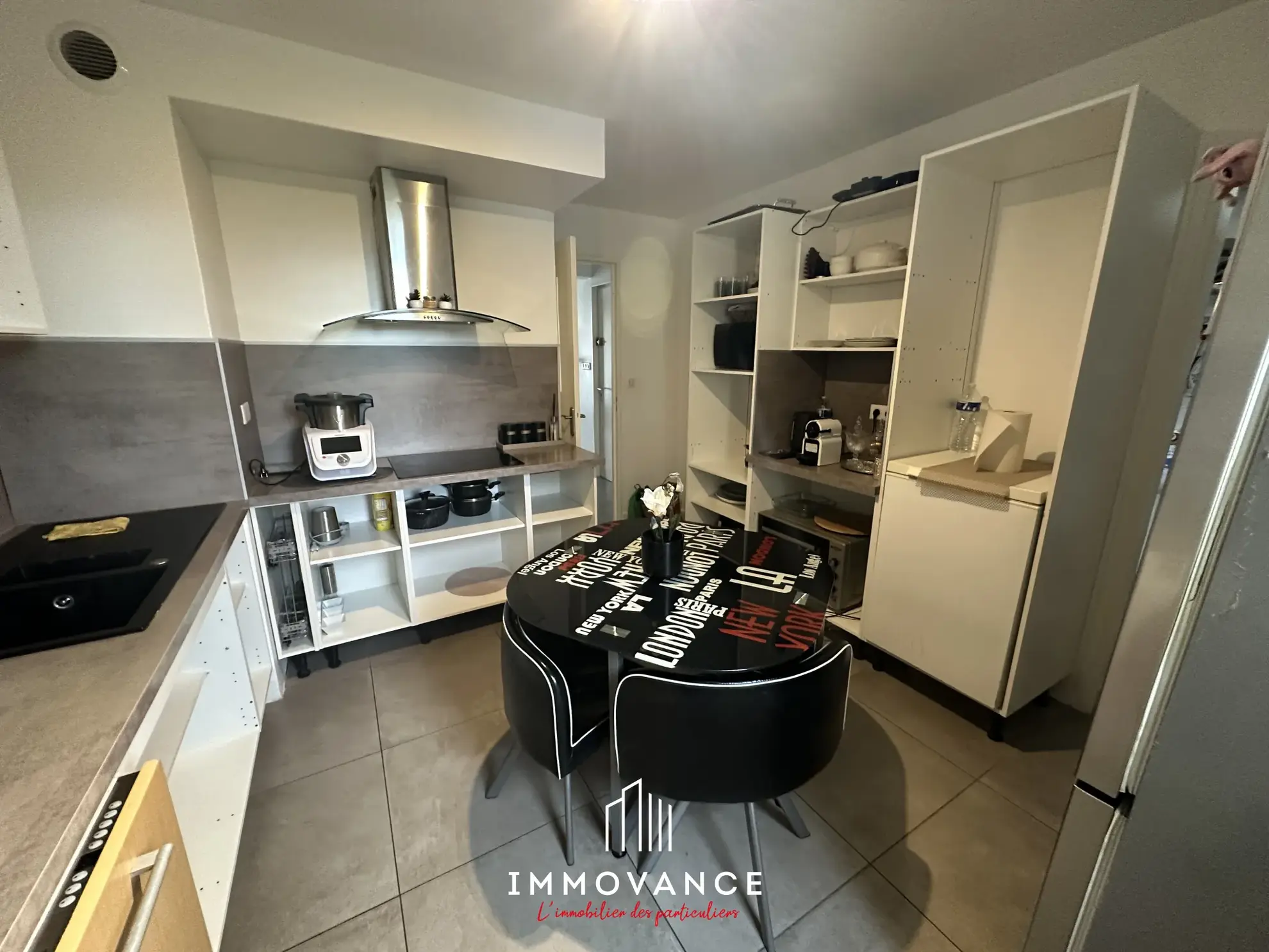 Appartement rénové de 78 m² à Montpellier Nord avec parking et cave 