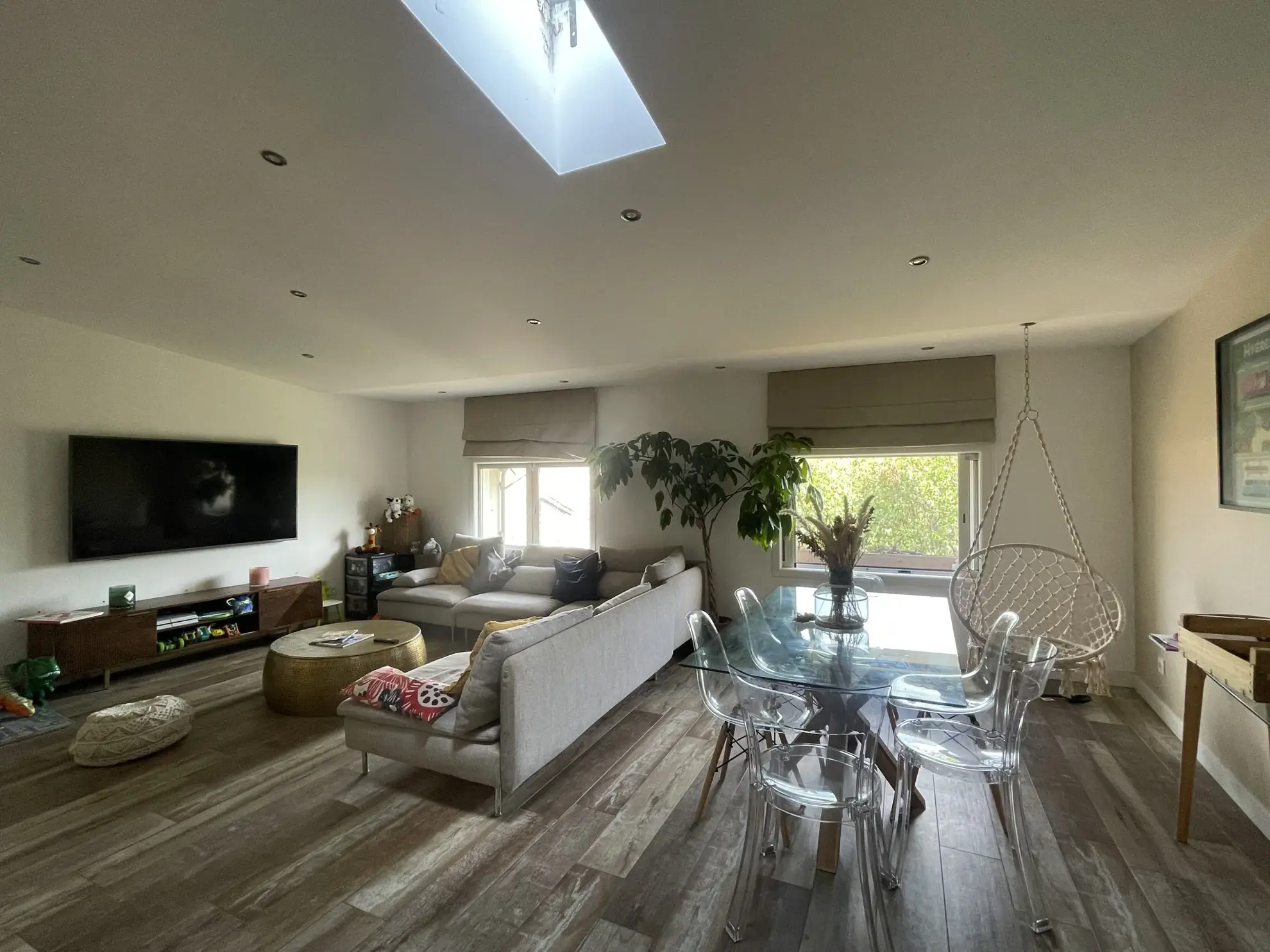 Appartement duplex rénové de 83 m² à La Crau en centre-ville 