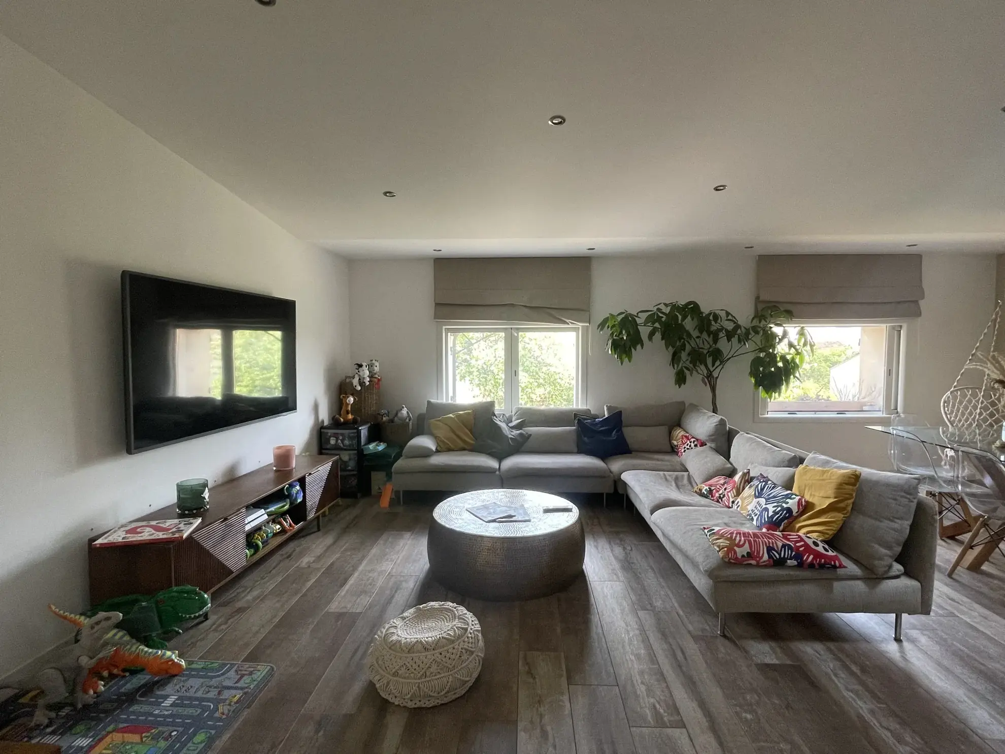 Appartement duplex rénové de 83 m² à La Crau en centre-ville 
