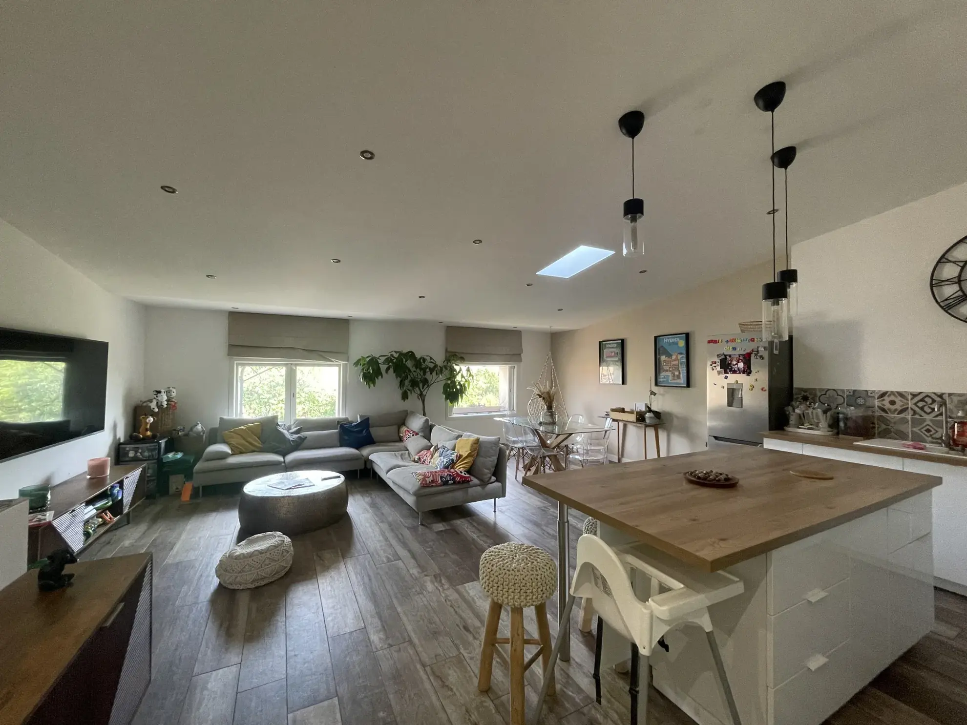 Appartement duplex rénové de 83 m² à La Crau en centre-ville 