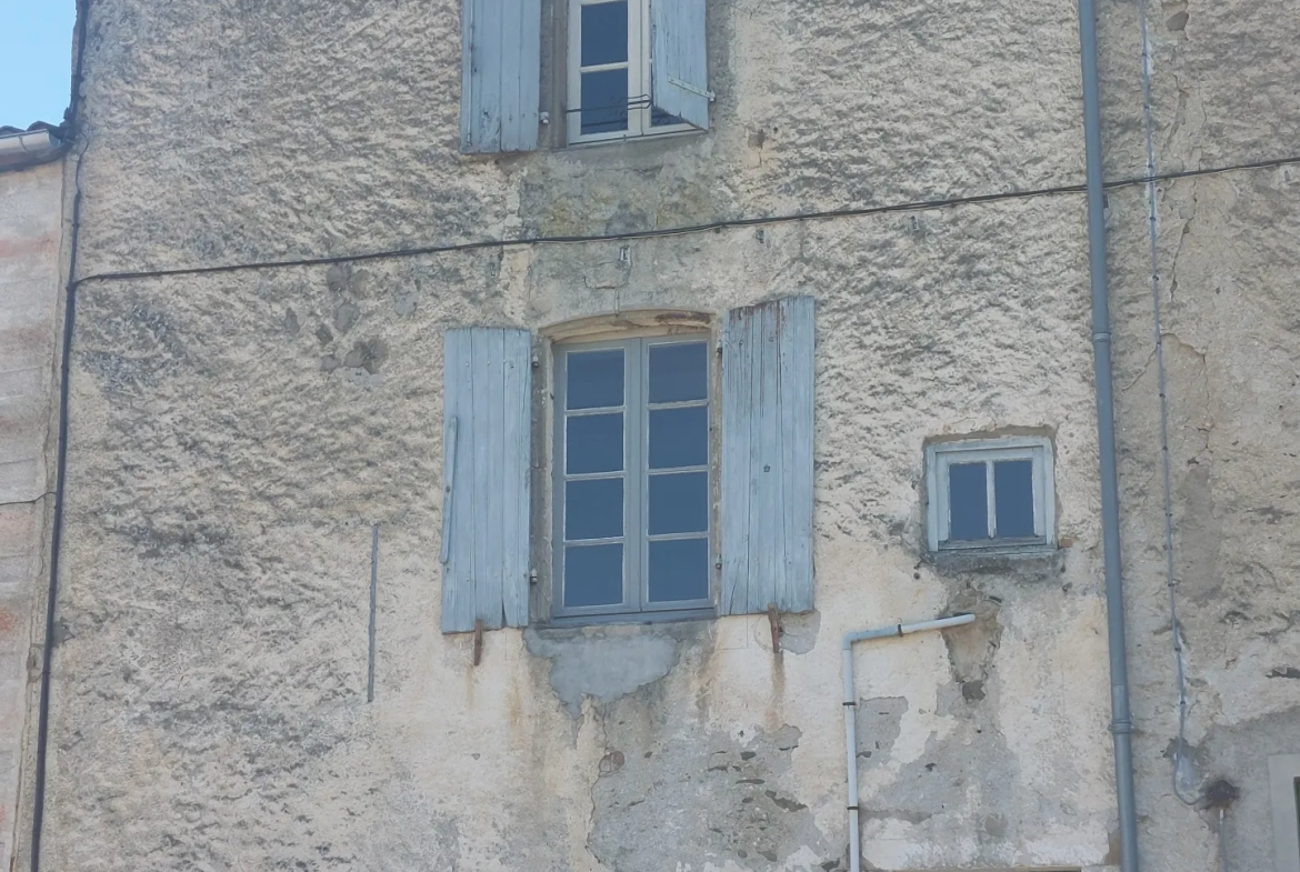 Charmante maison de village avec terrain et vue campagne à Fayet 
