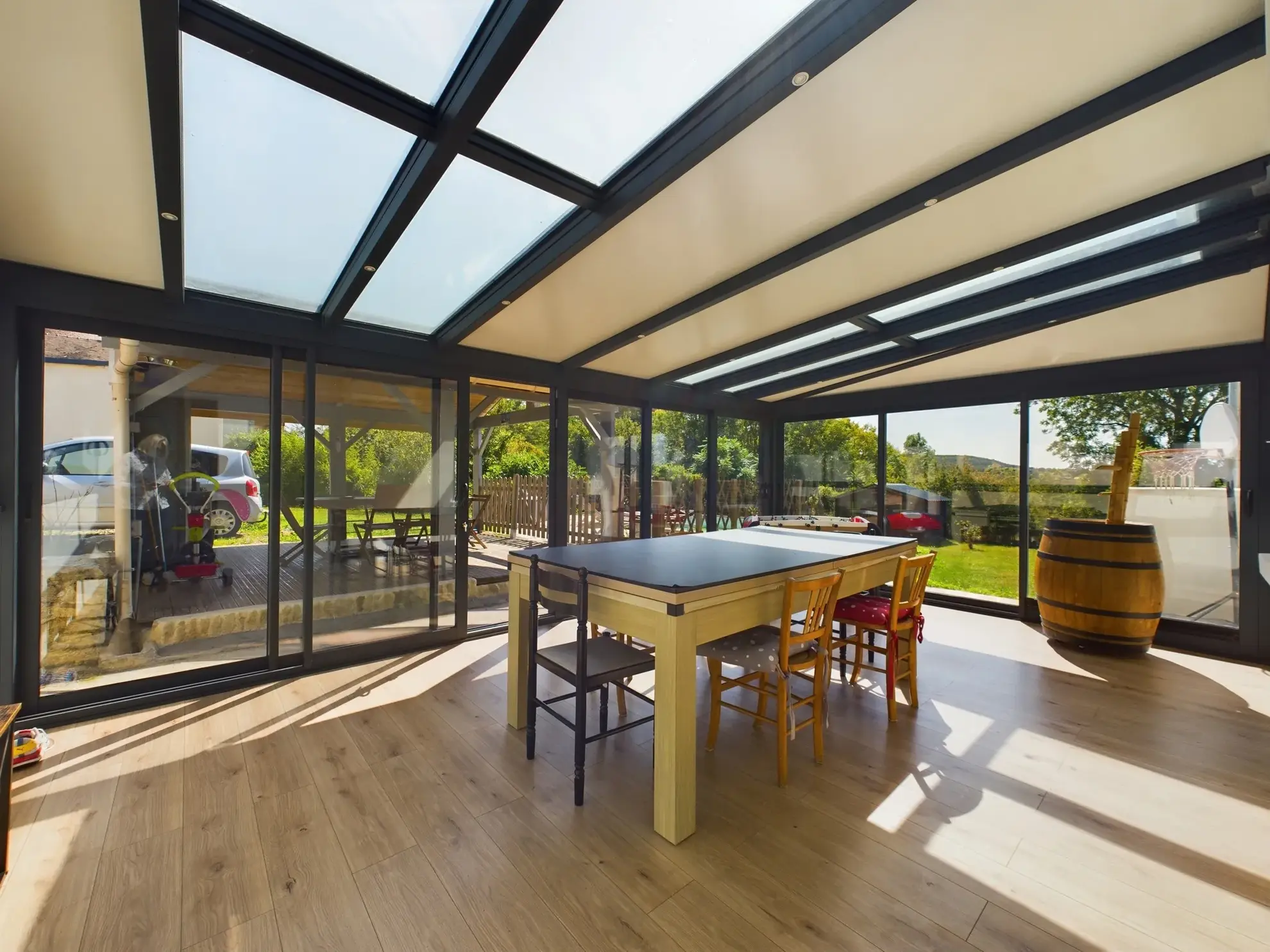 Maison de campagne rénovée avec jardin, piscine et studio indépendant à Saint-Benin-d'Azy 