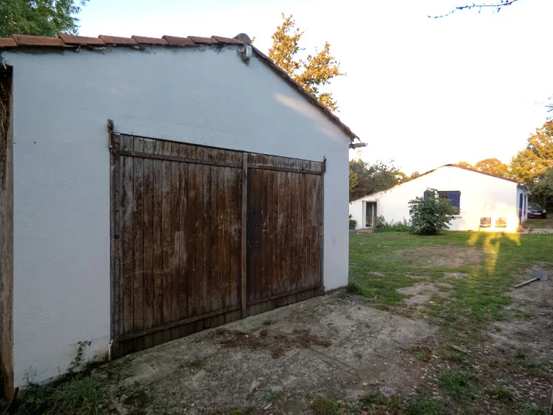 Maison de 72 m² avec 2 chambres et grand terrain à Le Givre 