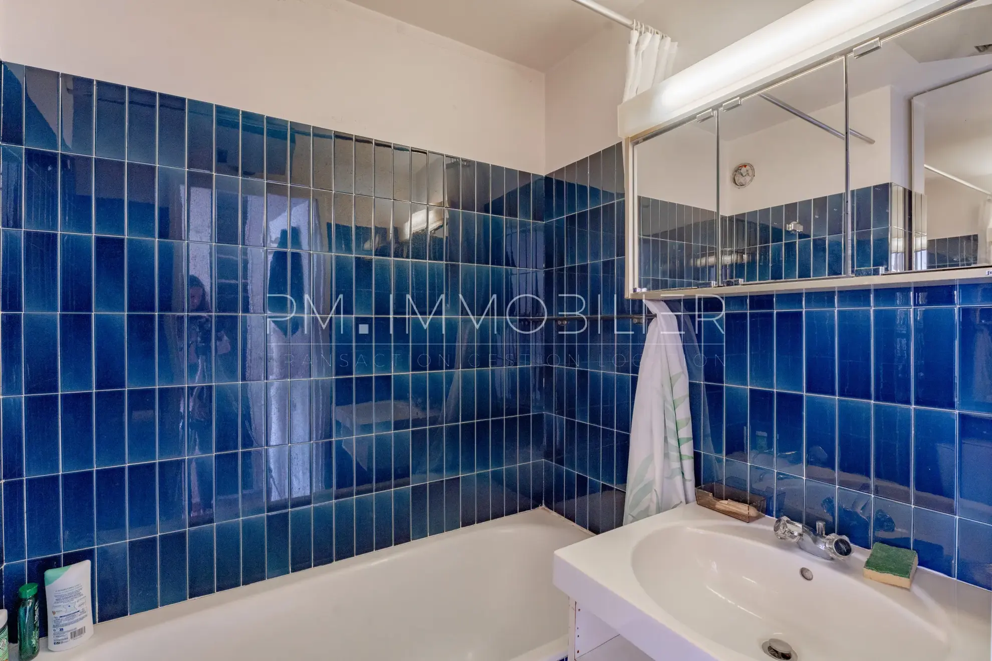 Appartement de 22 m² avec terrasse et vue mer sur l'île du Frioul à Marseille 