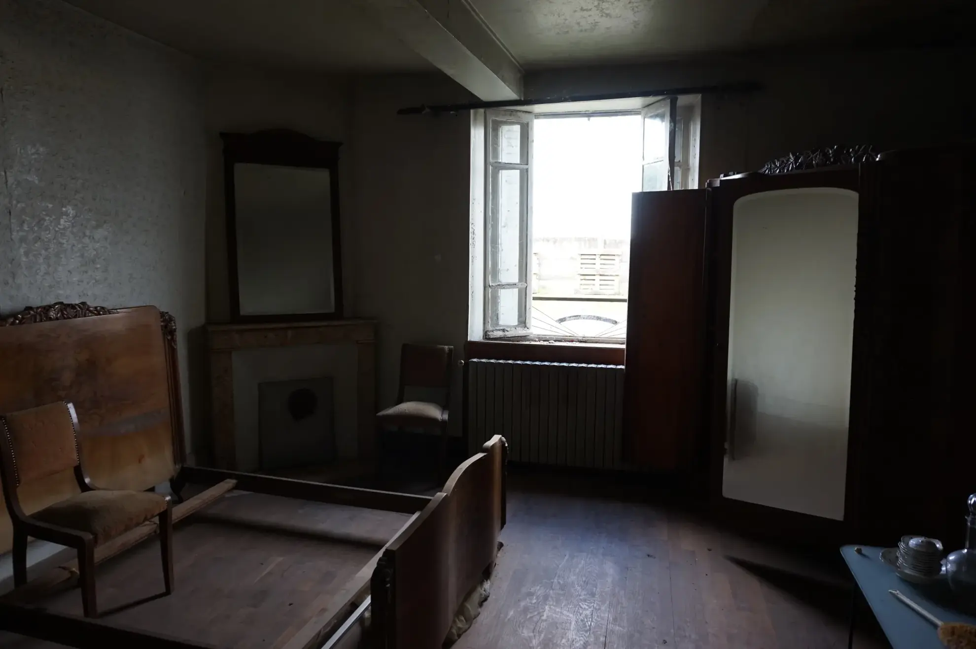 Maison de 102,5 m² avec dépendances sur terrain de 1930 m² à Luzy 