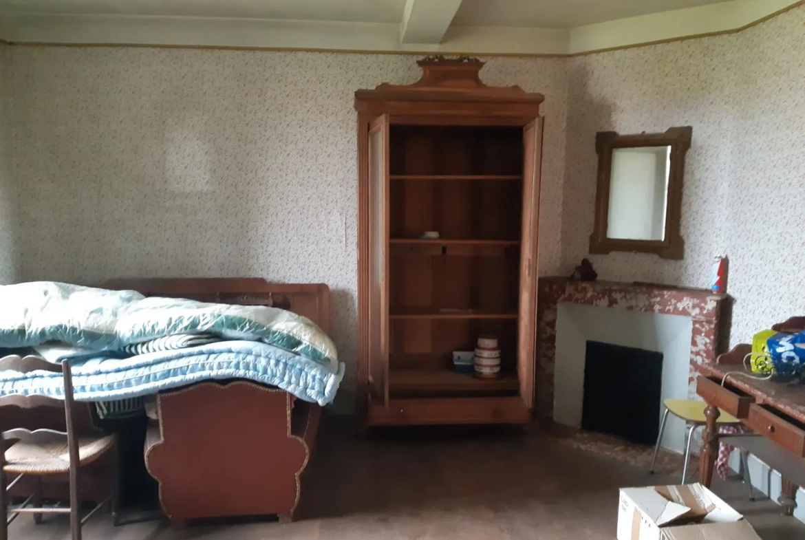 Maison de 102,5 m² avec dépendances sur terrain de 1930 m² à Luzy 