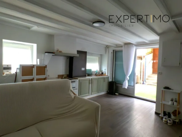 Maison 2 pièces à Champ-Saint-Père – Idéalement située proche commodités et plages
