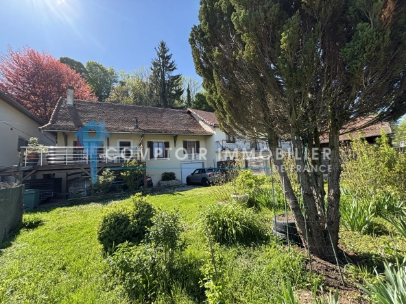 Maison mitoyenne à Paladru de 77 m² avec terrain et potentiel