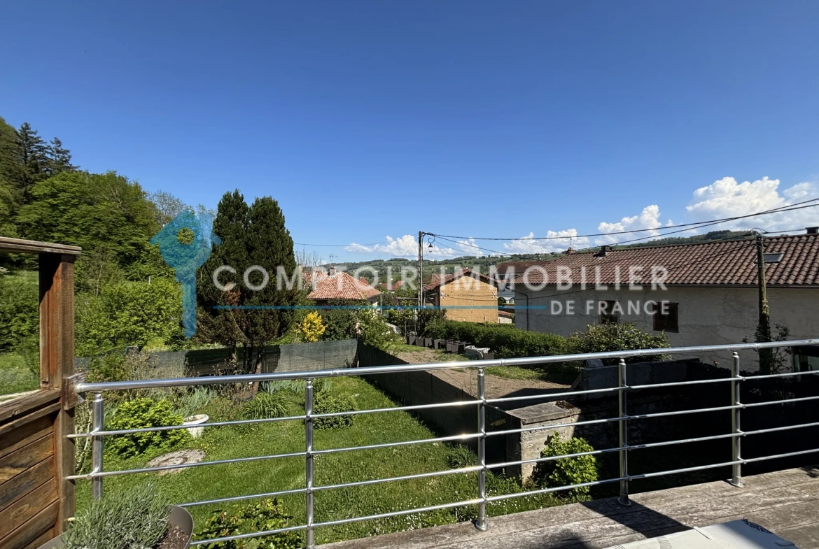 Maison mitoyenne à Paladru de 77 m² avec terrain et potentiel 