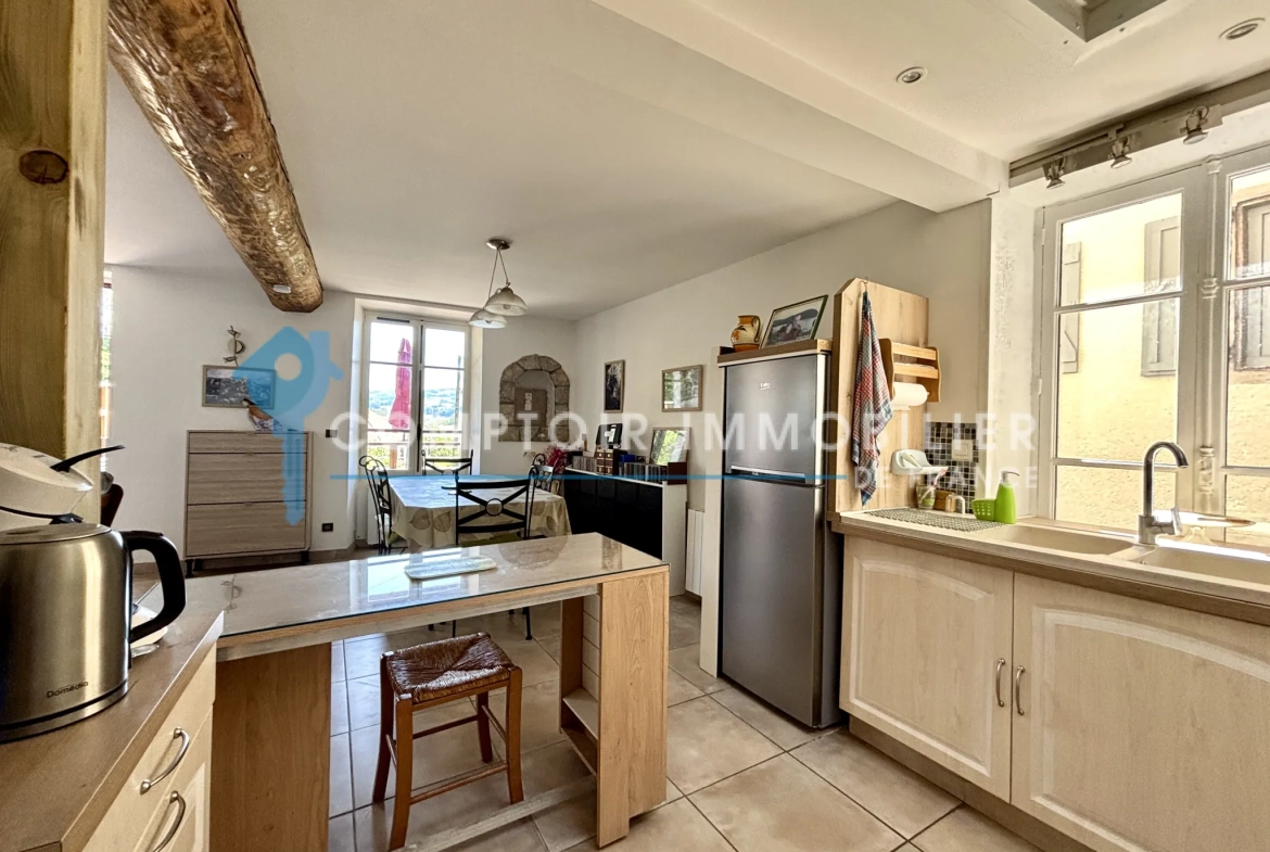 Maison mitoyenne à Paladru de 77 m² avec terrain et potentiel 