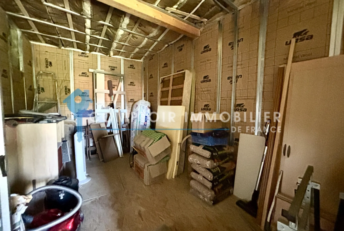 Maison mitoyenne à Paladru de 77 m² avec terrain et potentiel 