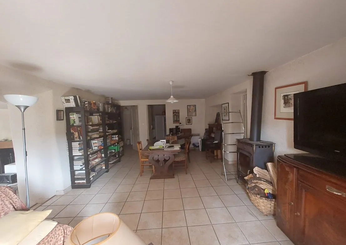 Magnifique corps de ferme rénové avec maison indépendante à Melagues 