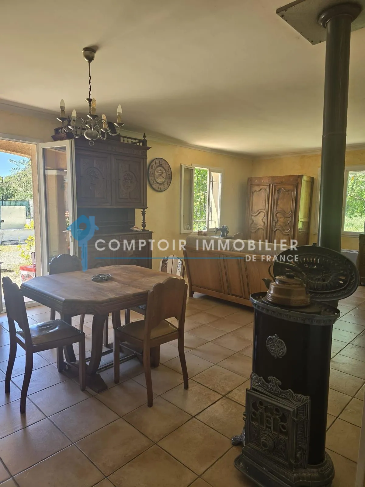 Villa de plain-pied à Anduze avec terrasse, 3 chambres et grand terrain clos 