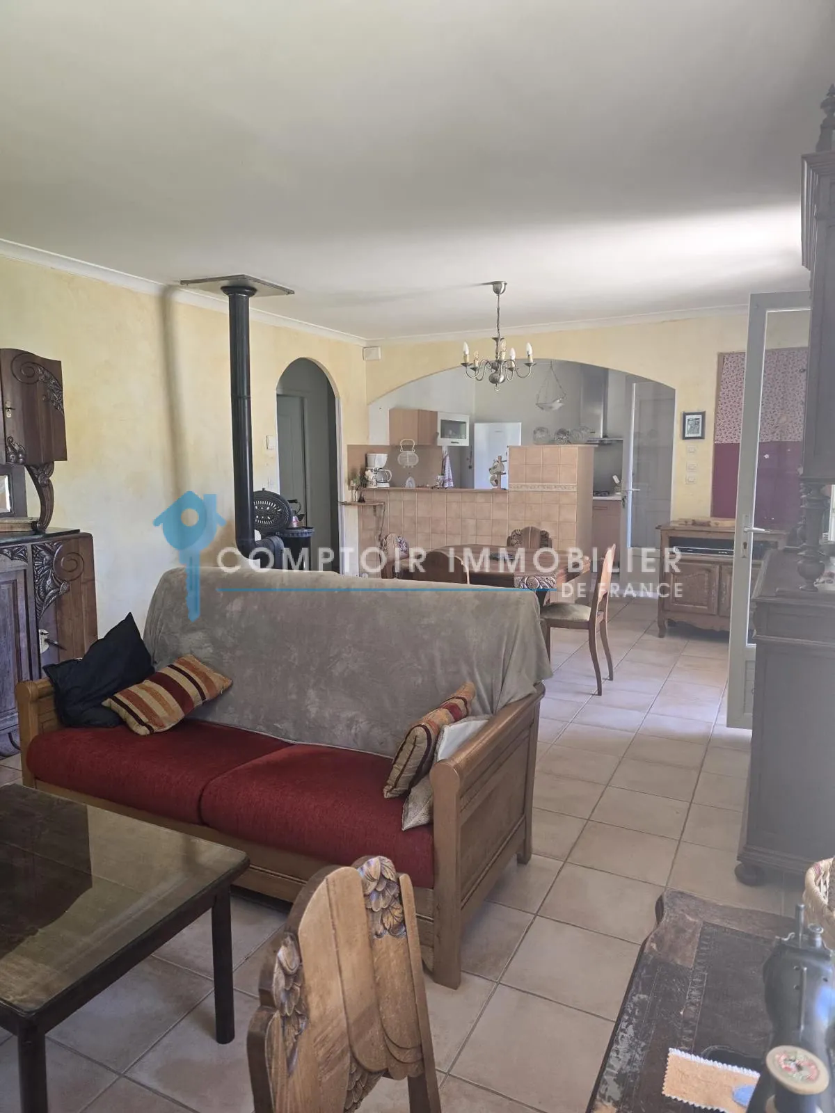 Villa de plain-pied à Anduze avec terrasse, 3 chambres et grand terrain clos 