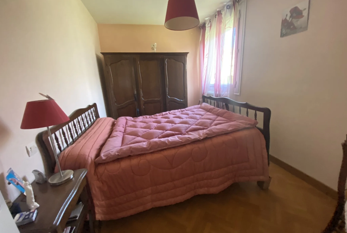 Appartement spacieux de 90 m² avec terrasse à Montauban, vue sur la coulée verte 