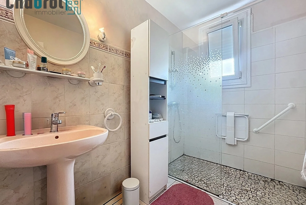 Appartement spacieux de 90 m² avec terrasse à Montauban, vue sur la coulée verte 