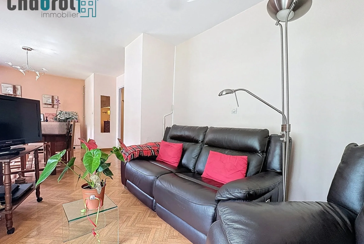 Appartement spacieux de 90 m² avec terrasse à Montauban, vue sur la coulée verte 