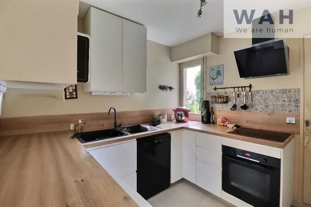 Appartement 5 pièces de 107 m² à vendre à Montpellier Aiguelongue 