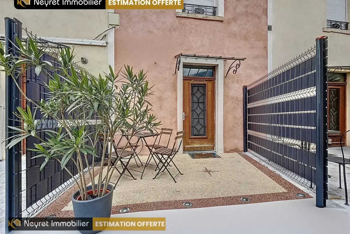 Charmante maison de ville à Saint-Fons avec terrasse et 2 chambres 