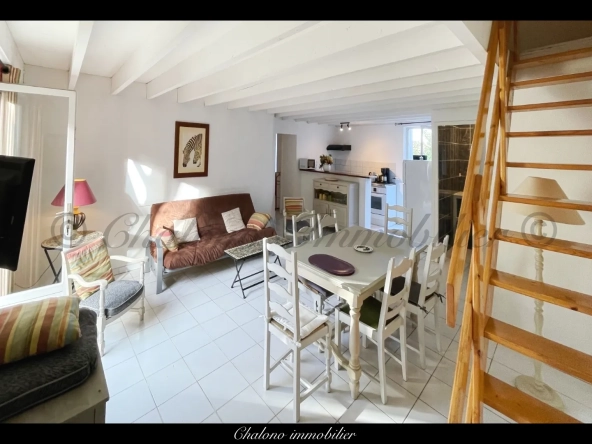 Villa 4 pièces avec piscine à Agde, 3 chambres, environnement paisible