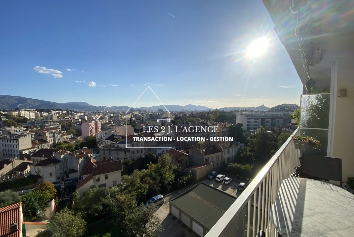 Appartement 4 pièces avec balcon à Marseille - Vue dégagée et proximité du palais Longchamp 