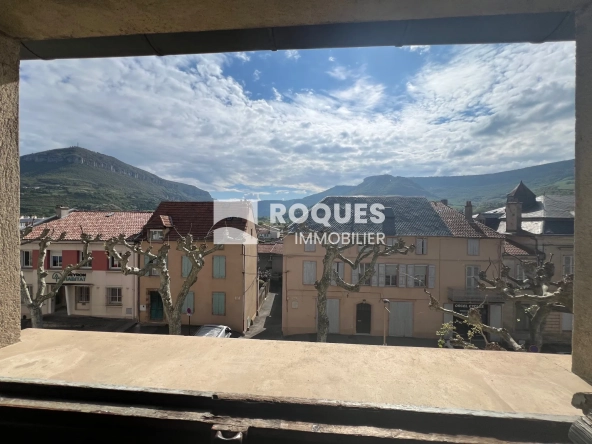 Studio à rénover de 24,50 m² en centre-ville de Millau