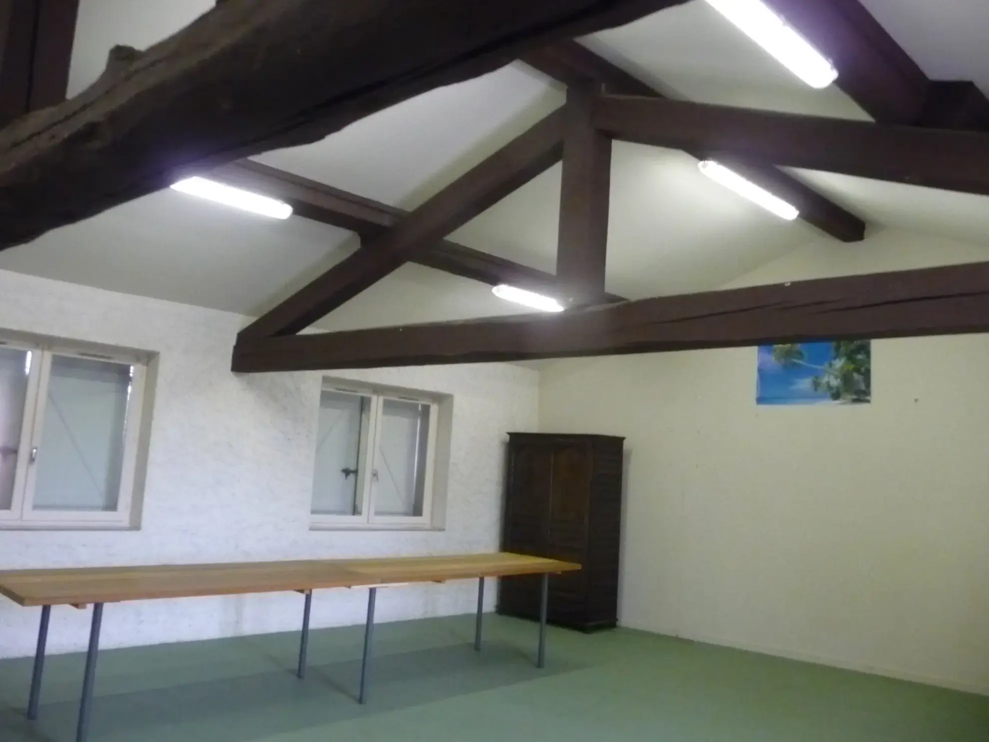 Magnifique maison familiale de 149 m2 à Saint Romain le Puy avec dépendances et jardin 