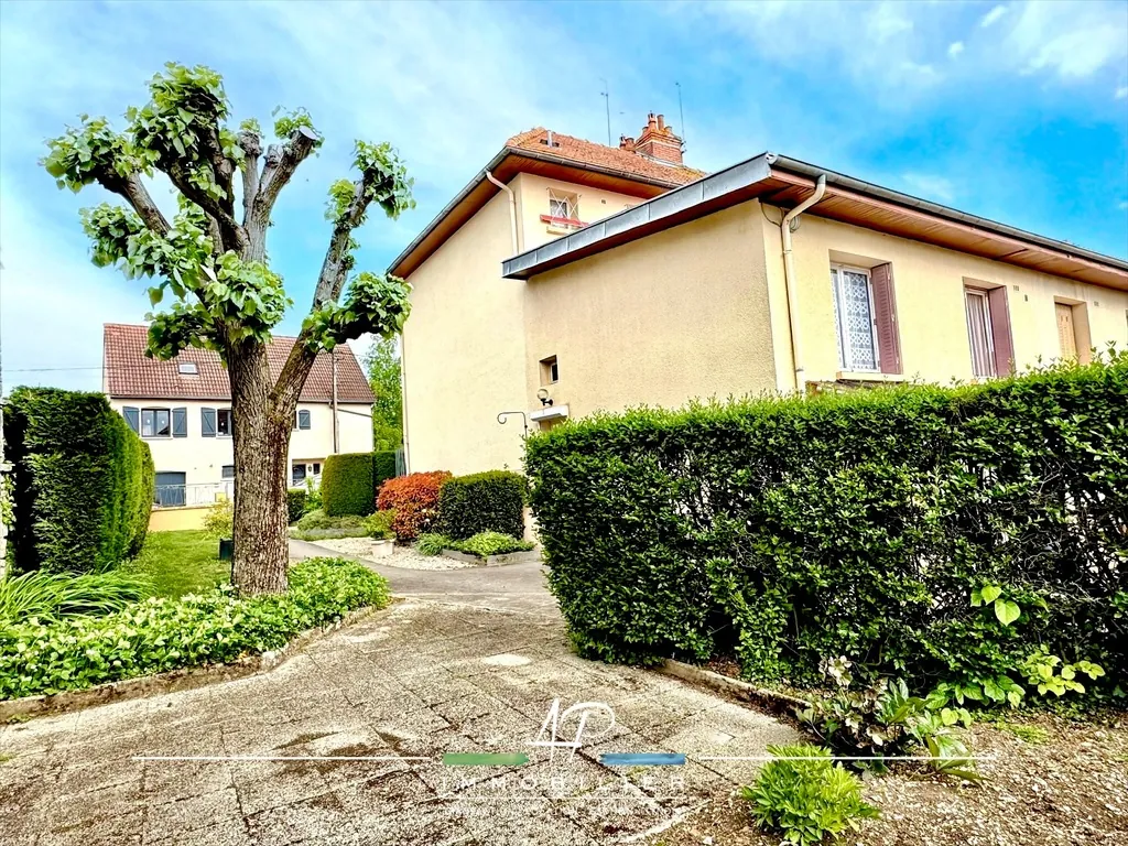 Maison jumelée 4 chambres à Ruffey-les-Echirey proche Dijon 