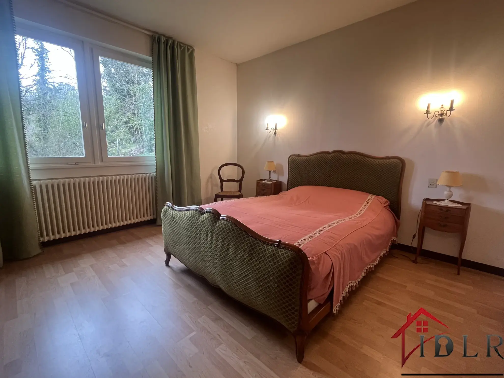 Belle maison individuelle avec grand terrain à Bourbonne-les-Bains 