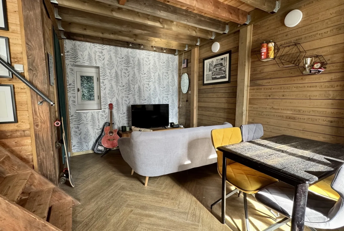 Maison à vendre à Roubaix, secteur recherché, proche transports et commerces 