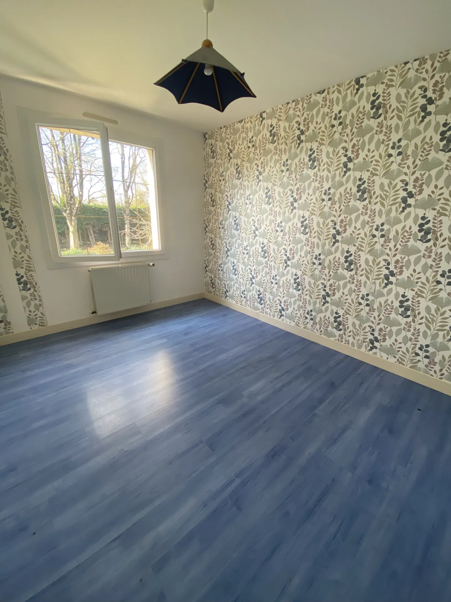 Maison 3 chambres avec garage à Challans - Proximité commerces et grande surface 